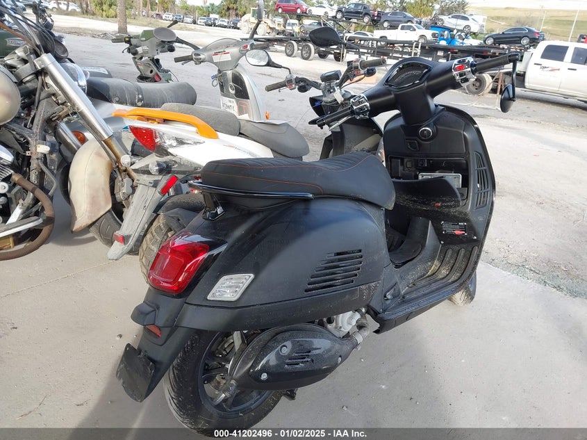 2024 VESPA GTS/SEI GIORNI 300 - ZAPMD39M8R5201057