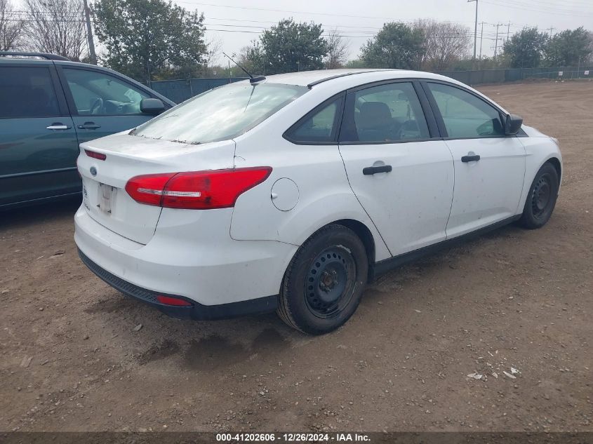 VIN 1FADP3E21JL222741 2018 Ford Focus, S no.4