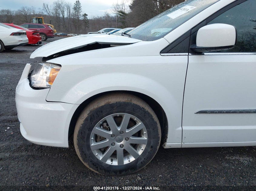 2014 CHRYSLER TOWN & COUNTRY TOURING - 2C4RC1BGXER113305