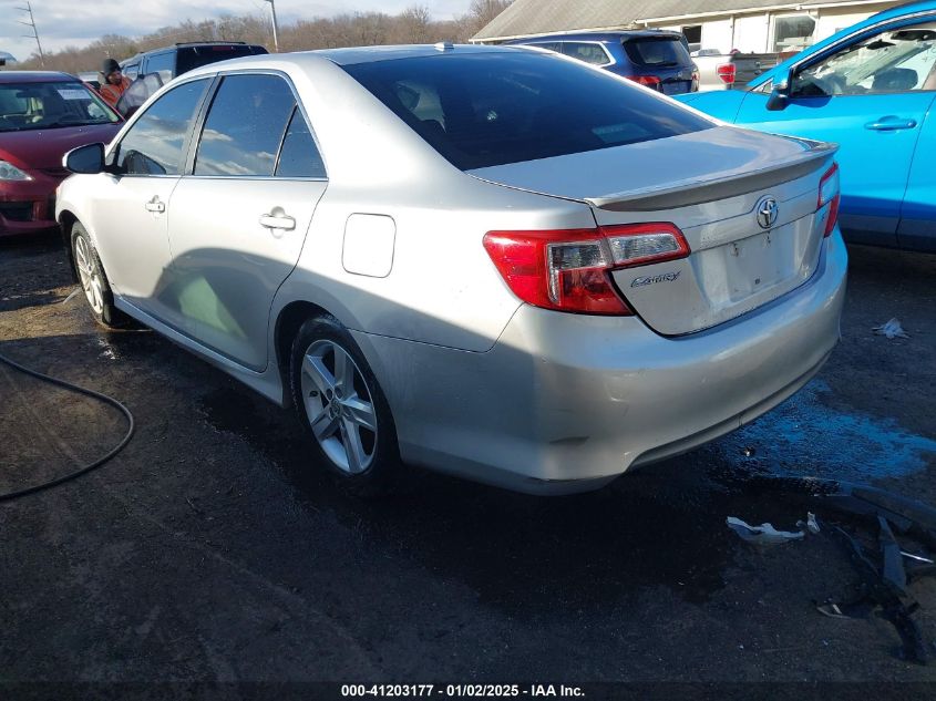 VIN 4T1BF1FK3DU716908 2013 Toyota Camry, SE no.3