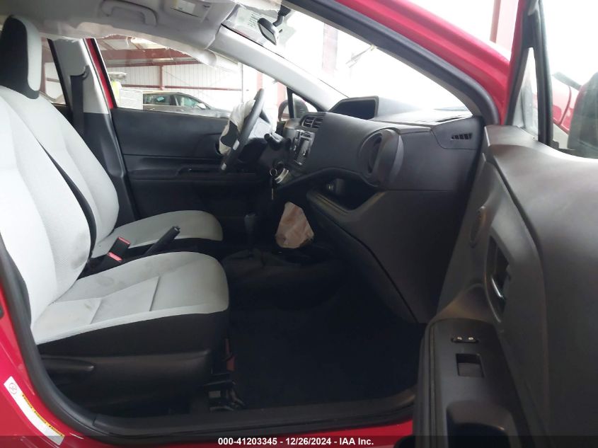 2015 TOYOTA PRIUS C VIN: JTDKDTB33F1581101