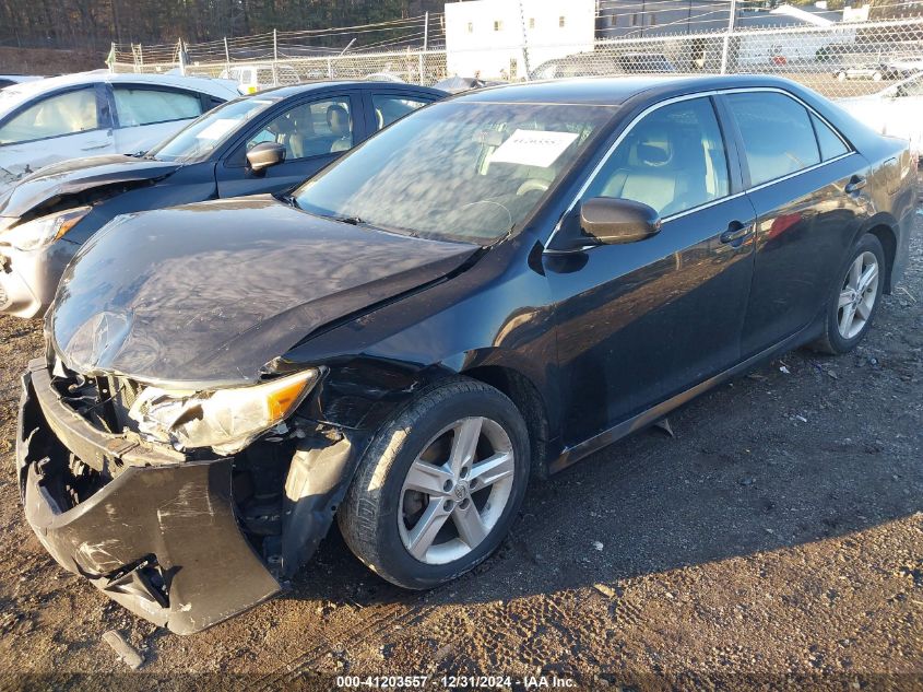 VIN 4T1BF1FK2EU825958 2014 Toyota Camry, SE no.2