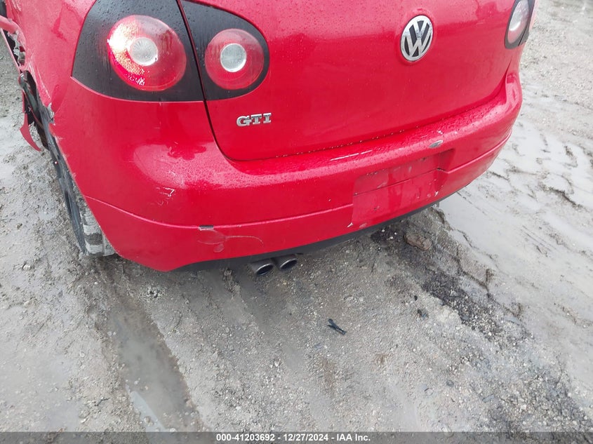 2008 VOLKSWAGEN GTI VIN: WVWEV71K58W236555