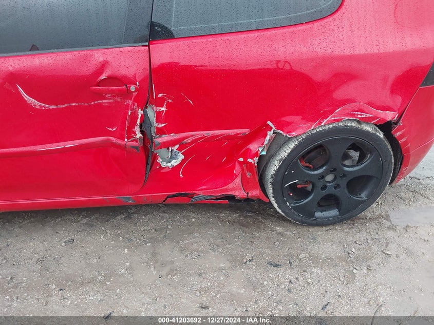 2008 VOLKSWAGEN GTI VIN: WVWEV71K58W236555