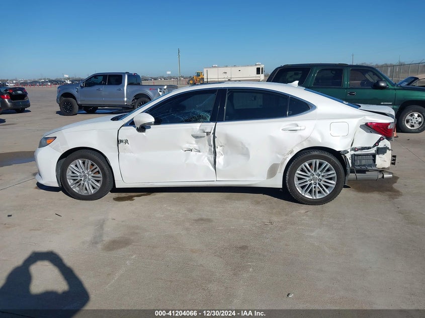 2014 LEXUS ES VIN: JTHBK1GG4E2085513