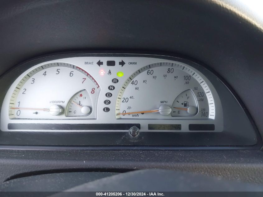 2004 Toyota Camry Le VIN: 4T1BE32K54U373598 Lot: 41205206