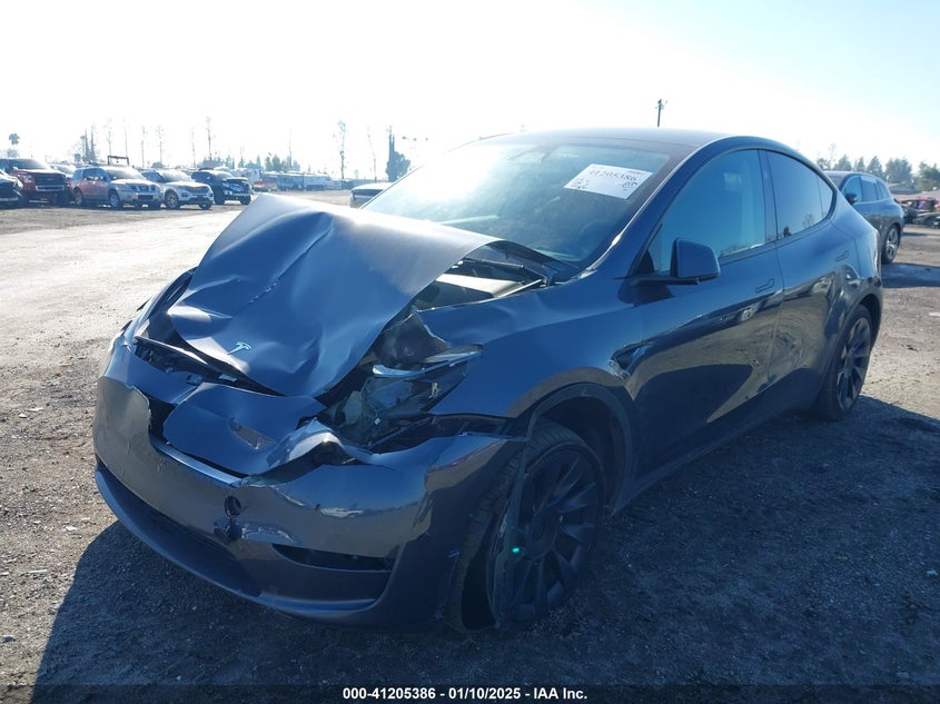 Vin: 7saygdee9pf858527, lot: 41695692, tesla model y awd/long range dual motor all-wheel drive 20232