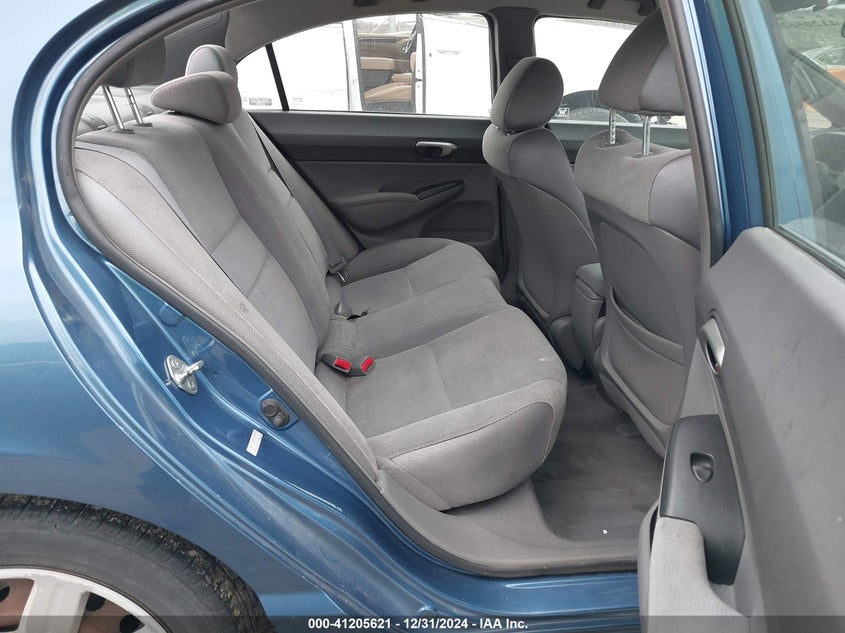 2007 HONDA CIVIC VIN: 1HGFA16527L056175