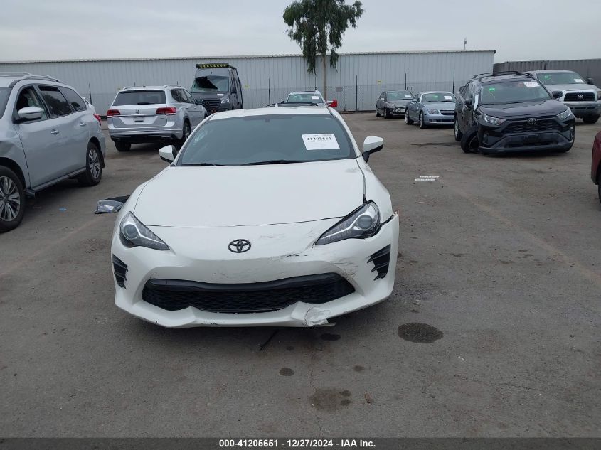 VIN JF1ZNAA11H9711385 2017 TOYOTA 86 no.12