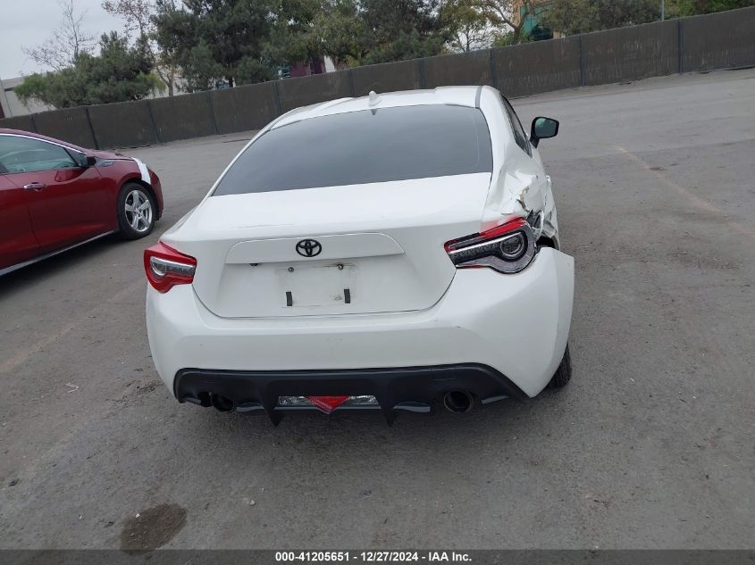 VIN JF1ZNAA11H9711385 2017 TOYOTA 86 no.16