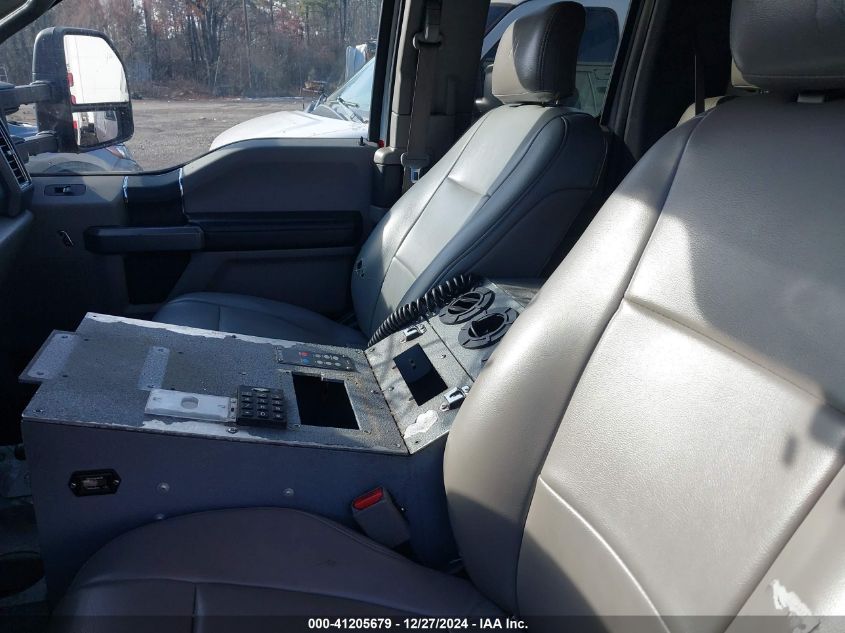 2017 Ford F-550 Chassis Xlt VIN: 1FD0X5HT7HEB54397 Lot: 41205679