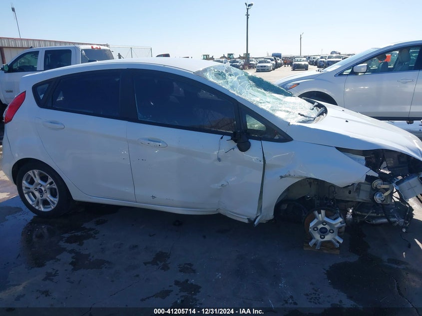 2015 FORD FIESTA SE - 3FADP4EJ2FM201092