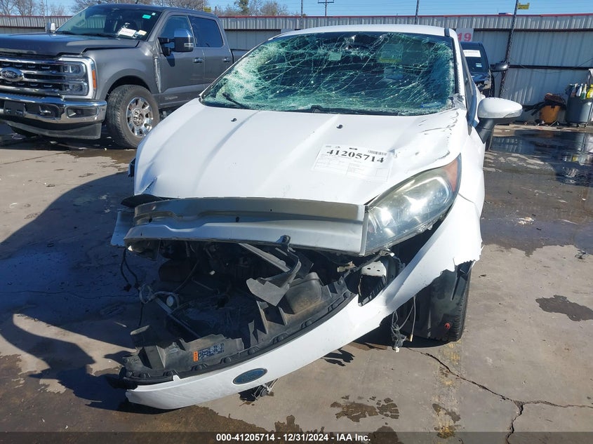 2015 FORD FIESTA SE - 3FADP4EJ2FM201092