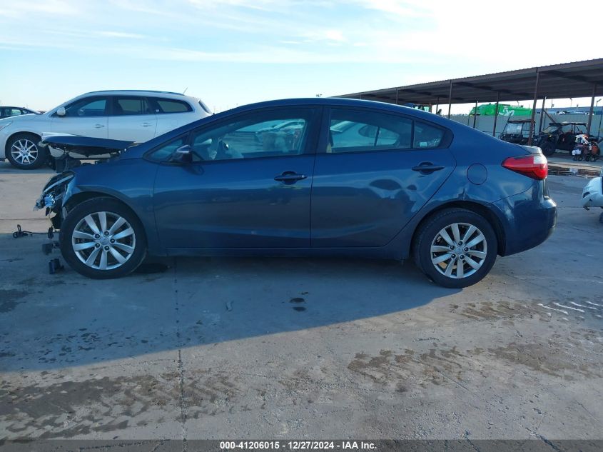 VIN KNAFX4A65G5602161 2016 KIA Forte, LX no.15