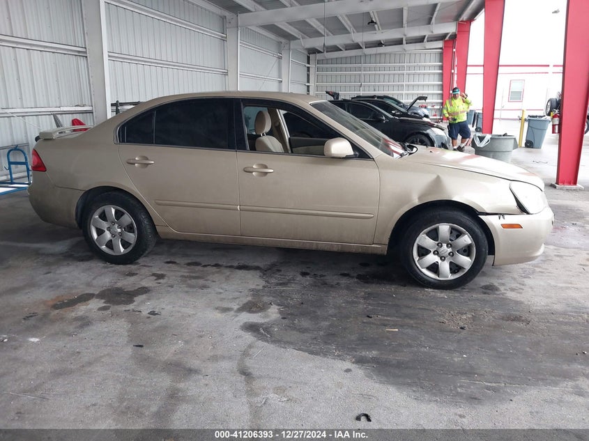 2008 KIA OPTIMA VIN: KNAGE123885269713