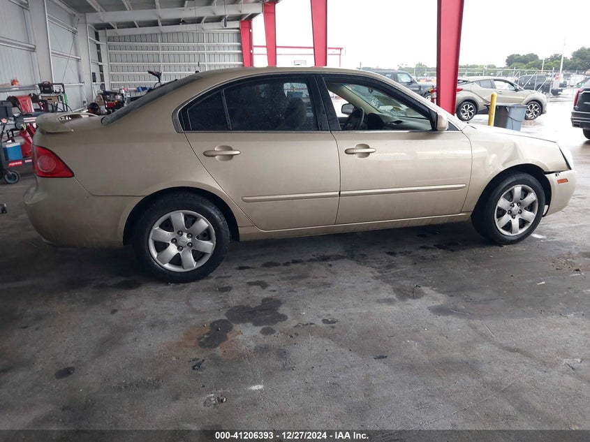 2008 KIA OPTIMA VIN: KNAGE123885269713