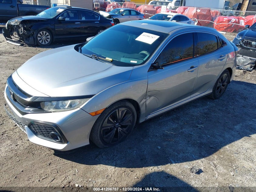 2018 HONDA CIVIC VIN: SHHFK7H56JU201318