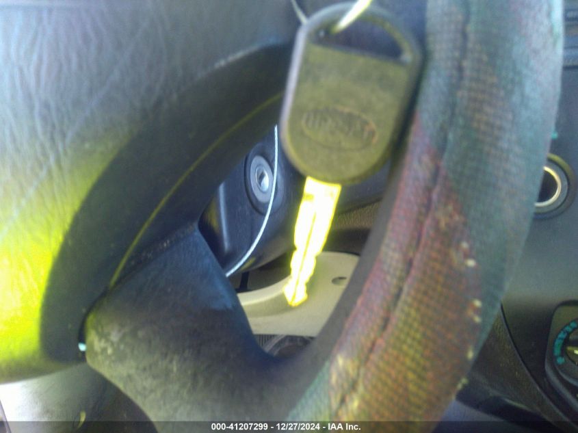 2007 Ford Focus S/Se/Ses VIN: 1FAFP34N77W270188 Lot: 41207299