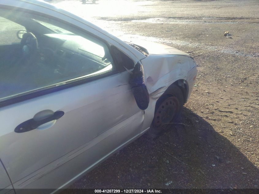 2007 Ford Focus S/Se/Ses VIN: 1FAFP34N77W270188 Lot: 41207299