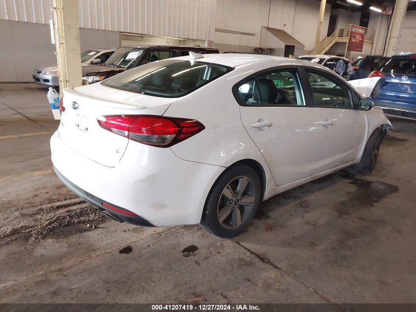 2018 KIA FORTE VIN: 3KPFL4A77JE278181