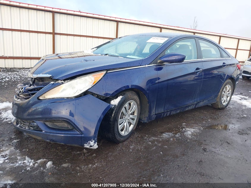 2011 HYUNDAI SONATA VIN: 5NPEB4AC5BH051757