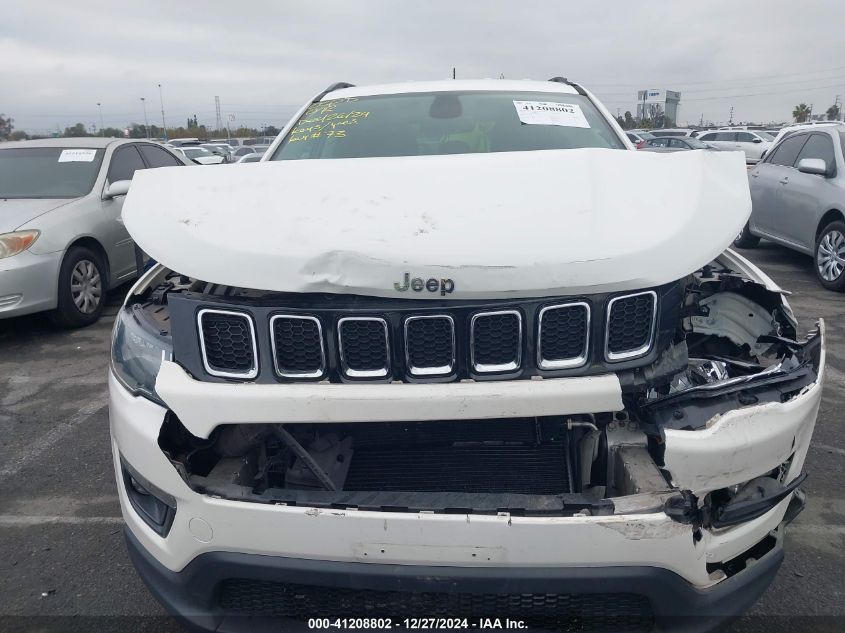 VIN 3C4NJDBB2JT307182 2018 Jeep Compass, Latitude no.12