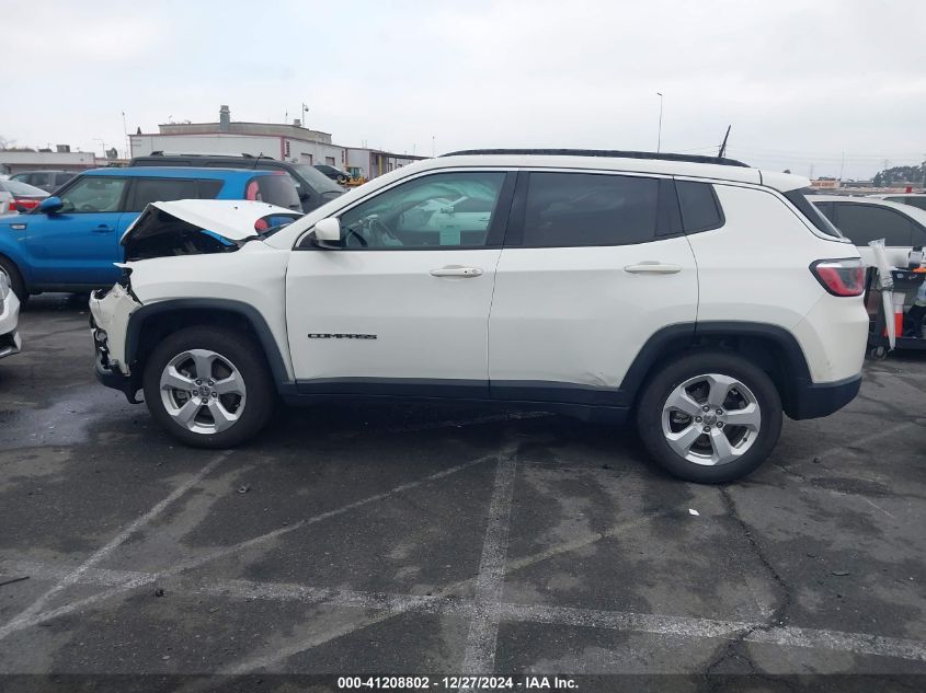 VIN 3C4NJDBB2JT307182 2018 Jeep Compass, Latitude no.14