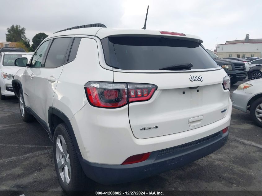 VIN 3C4NJDBB2JT307182 2018 Jeep Compass, Latitude no.3