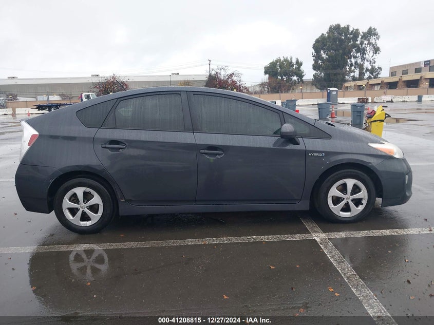 2013 TOYOTA PRIUS VIN: JTDKN3DU2D5595628