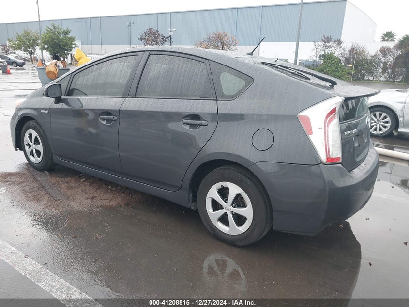 2013 TOYOTA PRIUS VIN: JTDKN3DU2D5595628