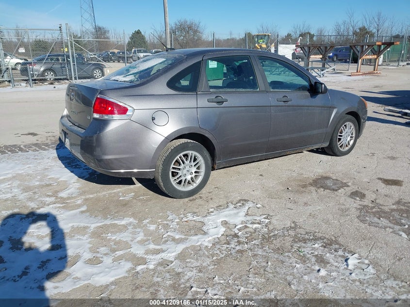 Vin: 1fahp3fn1bw105638, lot: 41699472, ford focus se 20114