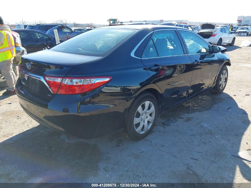 VIN 4T4BF1FK9FR488325 2015 TOYOTA CAMRY no.4