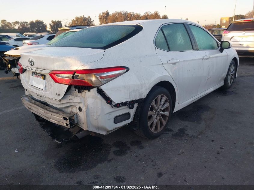 VIN 4T1B11HK3JU615357 2018 Toyota Camry, LE no.4