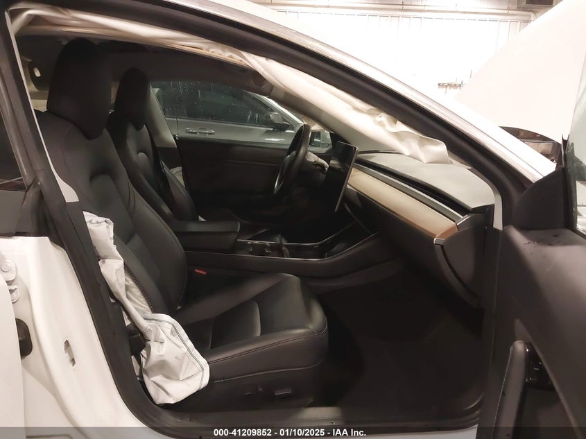 VIN 5YJ3E1EB5JF084446 2018 TESLA MODEL 3 LONG RANGE/PERFORMANCE