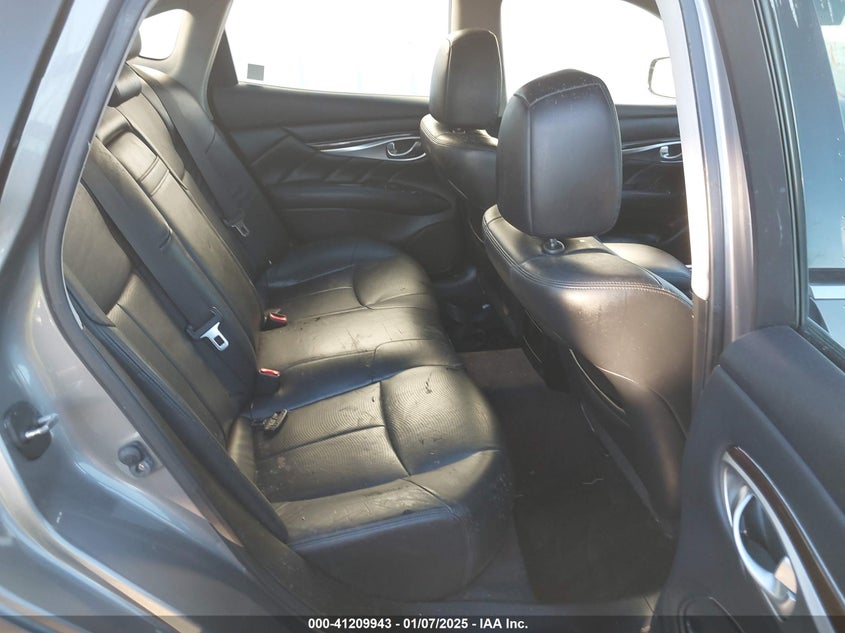 2012 INFINITI M37X VIN: JN1BY1ARXCM393882