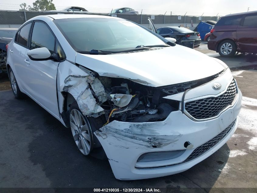 VIN KNAFX4A65E5242712 2014 KIA Forte, LX no.6