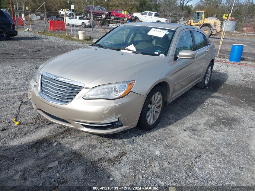 VIN 1C3CCBBG6DN703853 2013 Chrysler 200, Touring no.2