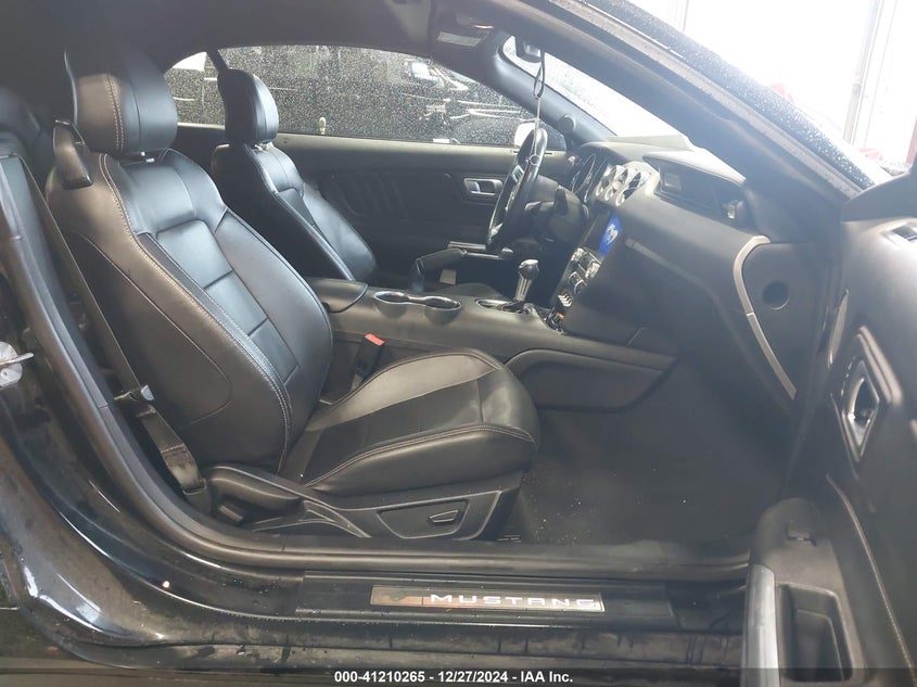 2021 FORD MUSTANG(VIN: 1FATP8UH4M5121698