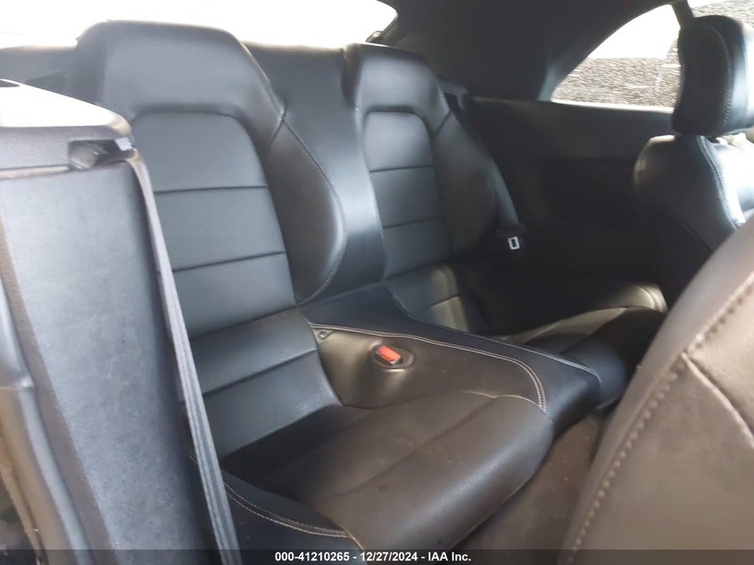 2021 FORD MUSTANG(VIN: 1FATP8UH4M5121698