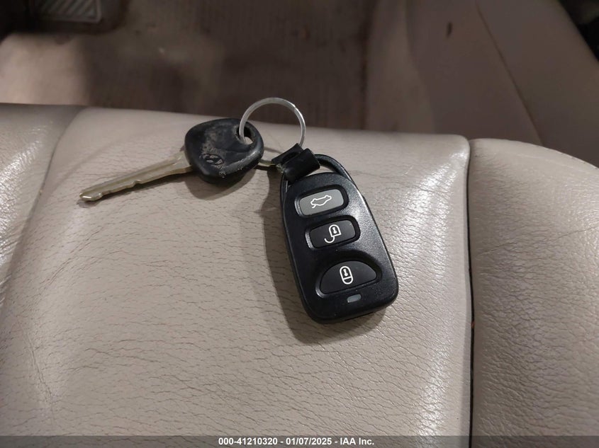 2007 HYUNDAI SONATA VIN: 5NPEU46F67H218373