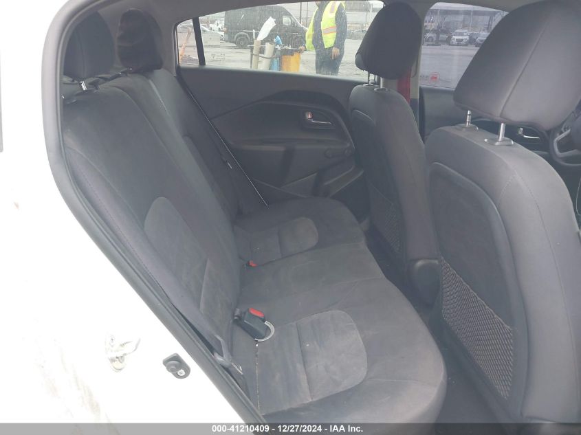 VIN KNADM4A38E6382365 2014 KIA Rio, LX no.8