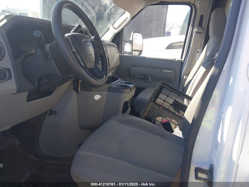 2021 FORD E-450 CUTAWAY(VIN: 1FDXE4FN2MDC12631