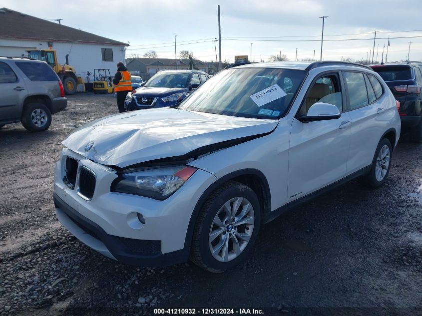 VIN WBAVL1C50EVY23979 2014 BMW X1 no.2