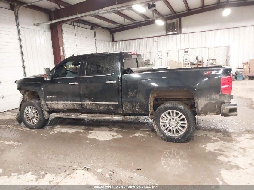 VIN 1GC1KWEY7JF121364 2018 Chevrolet Silverado 2500... no.14