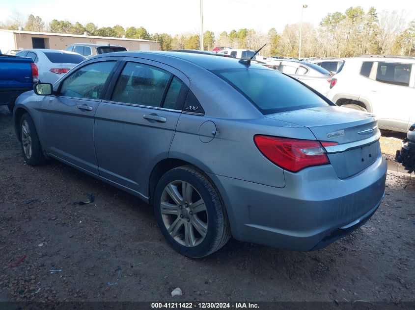 VIN 1C3CCBAB7DN705892 2013 Chrysler 200, LX no.3