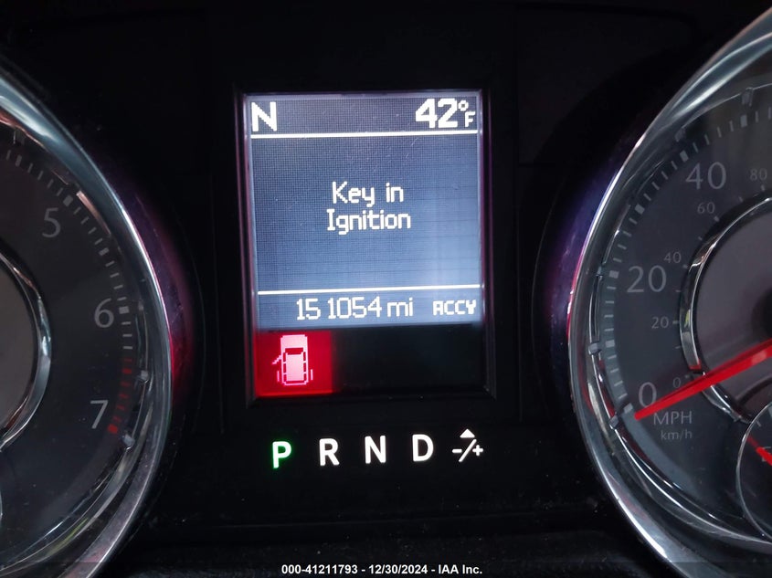 2011 CHRYSLER TOWN & COUNTRY VIN: 2A4RR5DG1BR771619