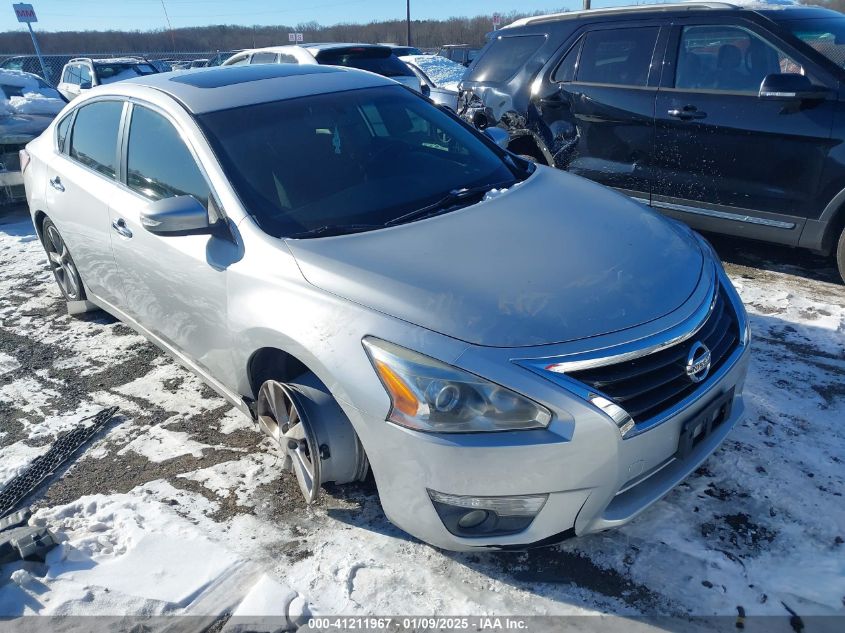 2013 Nissan Altima, 2.5 SV