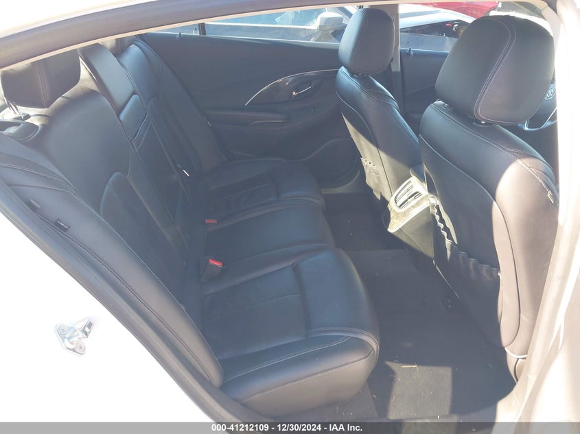 2015 BUICK LACROSSE VIN: 1G4GB5G30FF288156