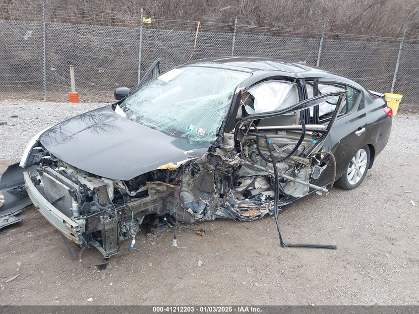 2014 NISSAN VERSA 1.6 SL - 3N1CN7AP4EL828312