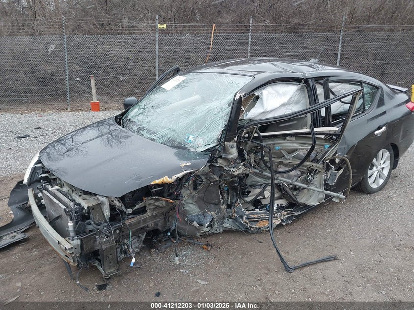 2014 NISSAN VERSA 1.6 SL - 3N1CN7AP4EL828312